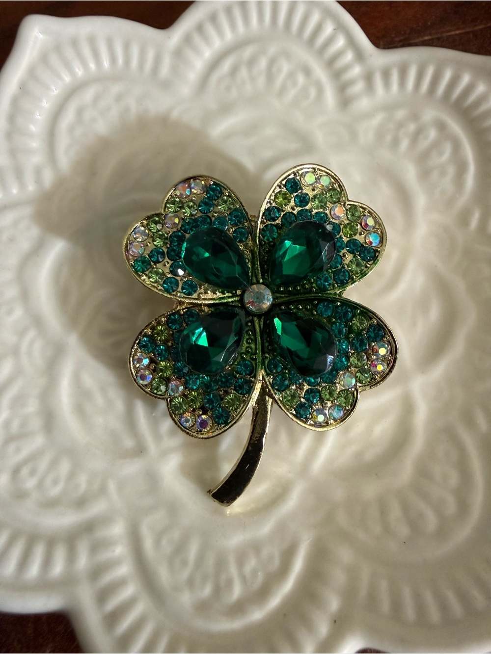Green Rhinestone Four-Leaf Clover Brooch Shiny Faux Crystal, Zinc Alloy Pins